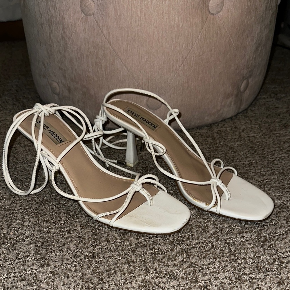 Steve Madden White Heels Strappy Elegance